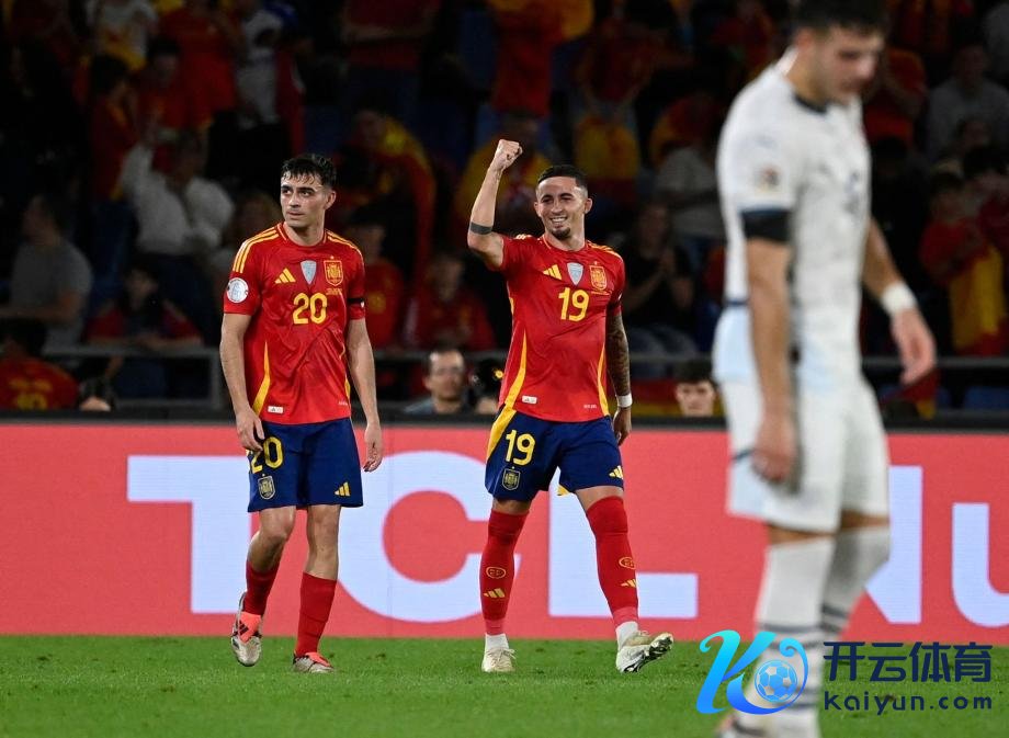 欧国联-萨拉戈萨绝杀 西班牙3-2瑞士全年不败