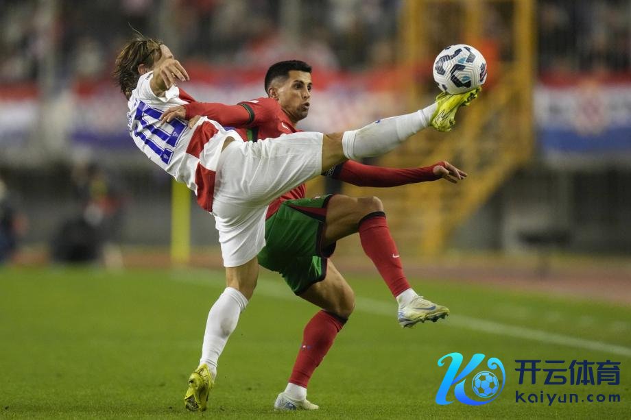 [图]欧国联-葡萄牙1-1战平克罗地亚联袂晋级